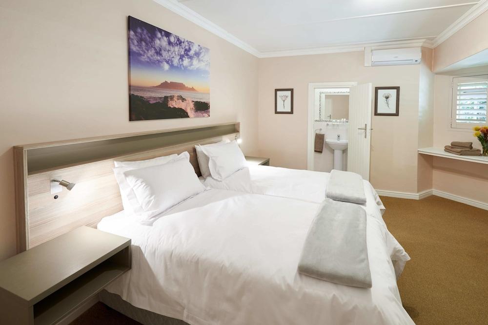 Outeniqua Inn George Exterior foto